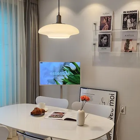 Daon House - 3Min To Seoul Station 아파트